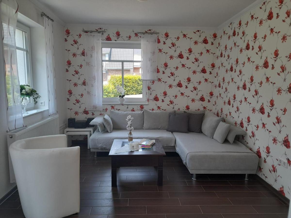 Ferienhaus Seerose Friesoythe Exterior photo